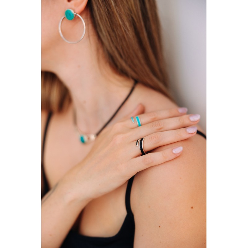 Δαχτυλίδι μοντέρνο μικρό, Ασήμι 925, μαύρο σμάλτο Δαχτυλίδι μοντέρνο μικρό, Ασήμι 925, μαύρο σμάλτο