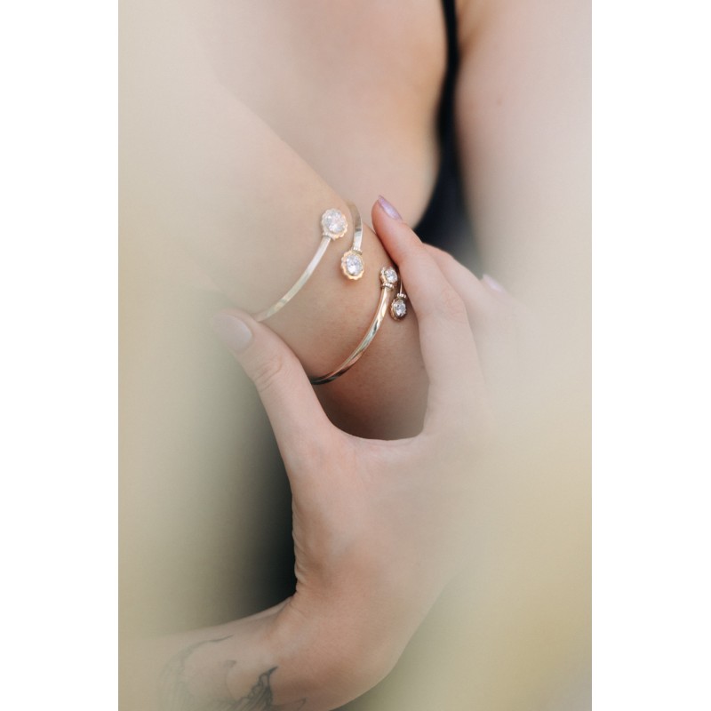 Χειροπέδα μεγάλη με ζιρκόν, ασήμι 925 Χειροπέδα μεγάλη με ζιρκόν, ασήμι 925