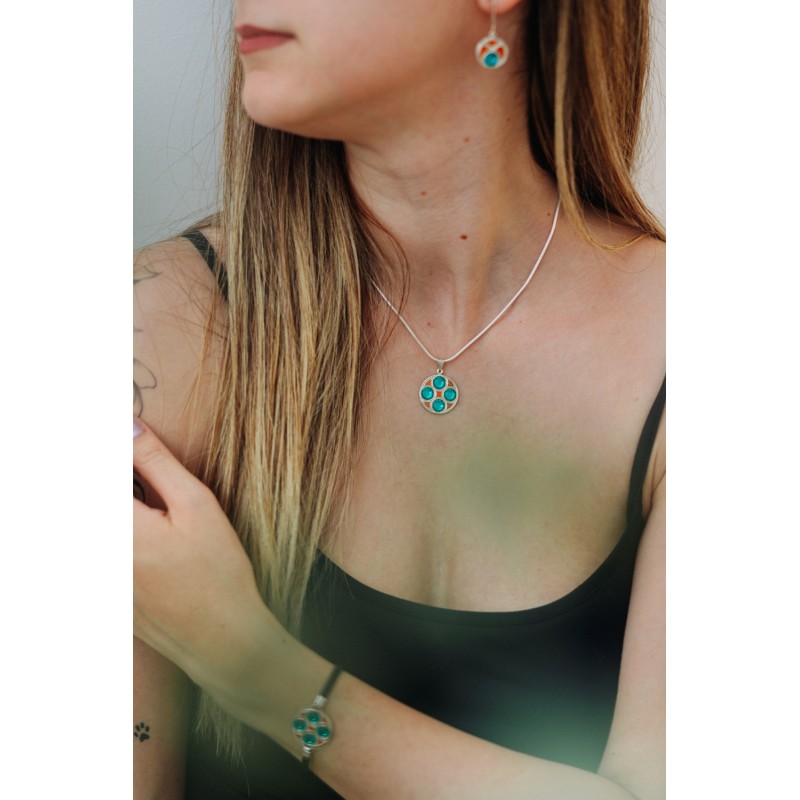 Μενταγιόν ασήμι 925 με γαλάζια ζιρκόν και πορτοκαλί σμάλτο Μενταγιόν ασήμι 925 με γαλάζια ζιρκόν και πορτοκαλί σμάλτο